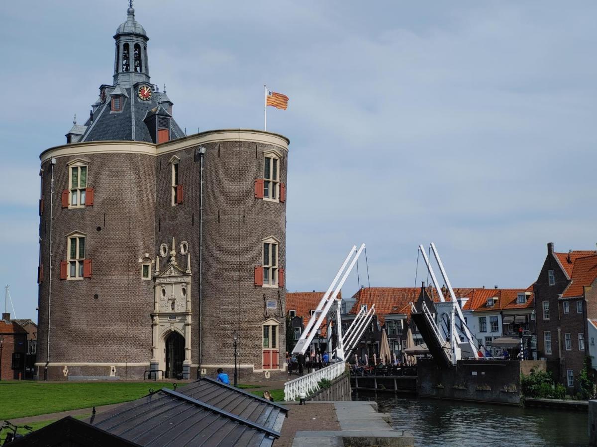 Markermeerlogies Bovenkarspel Buitenkant foto